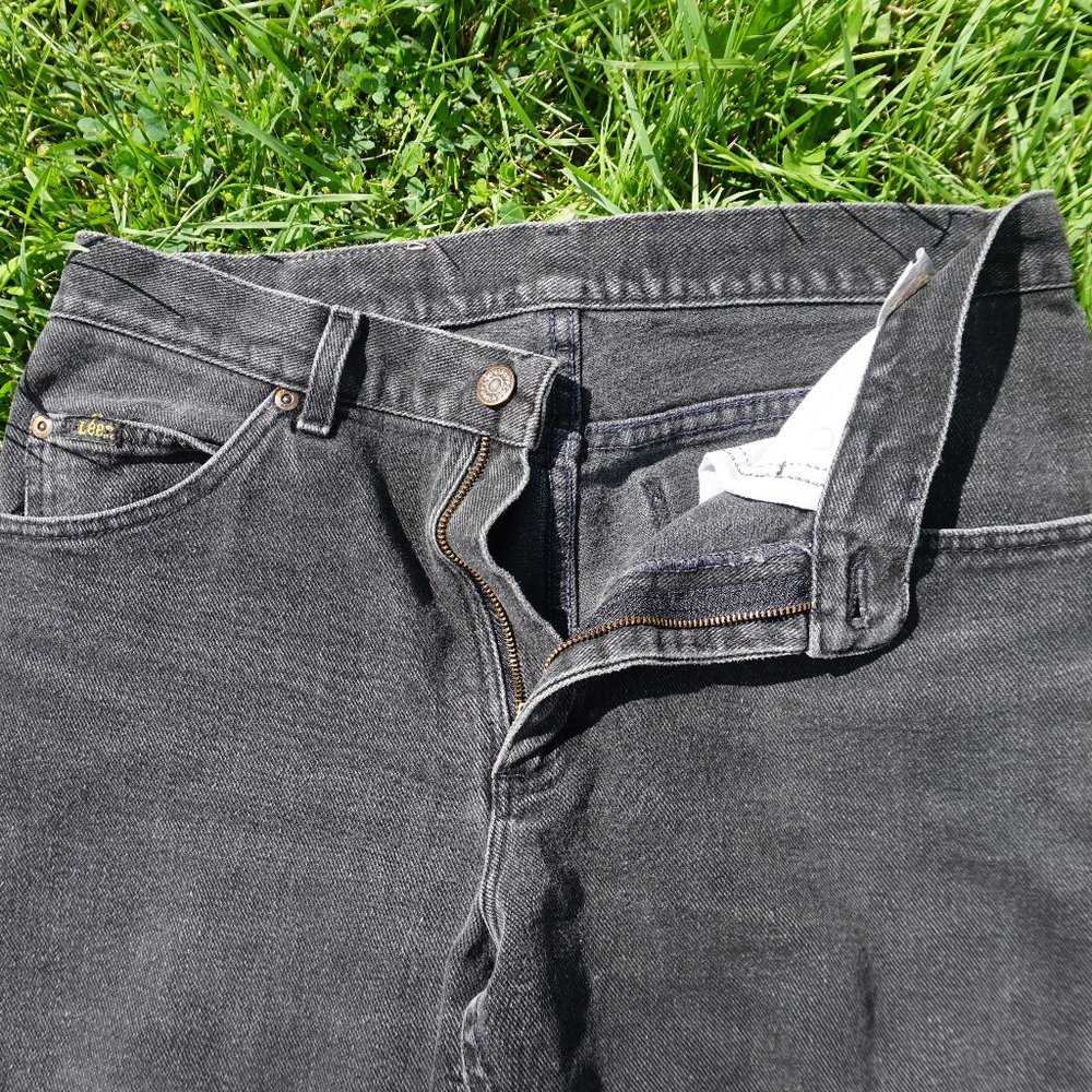 Vintage black Lee jeans 32x32